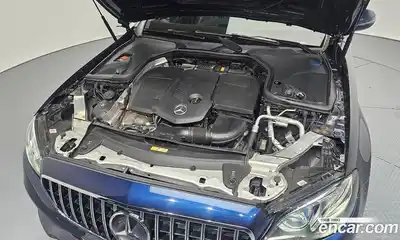 Mercedes-Benz E-Class 2019 1.9 гидро, миниатюра 6