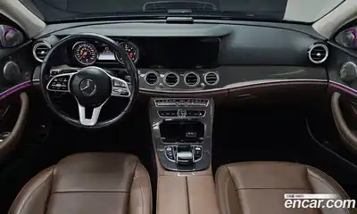 Mercedes-Benz E-Class 2019 1.9 гидро, миниатюра 7