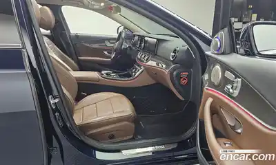Mercedes-Benz E-Class 2019 1.9 гидро, миниатюра 10