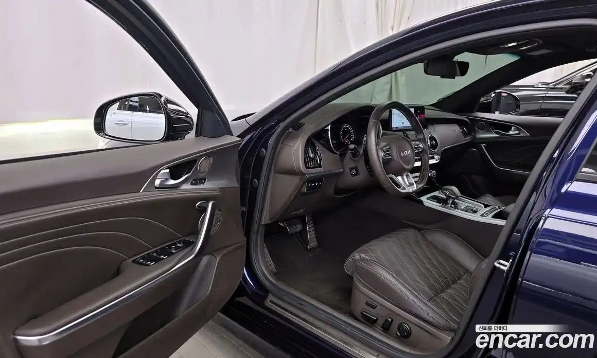 Kia Stinger 2022 3.3 гидро, фото 13