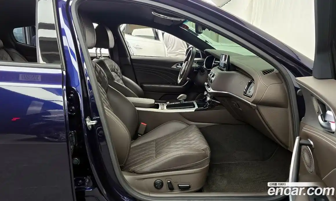 Kia Stinger 2022 3.3 гидро, фото 17