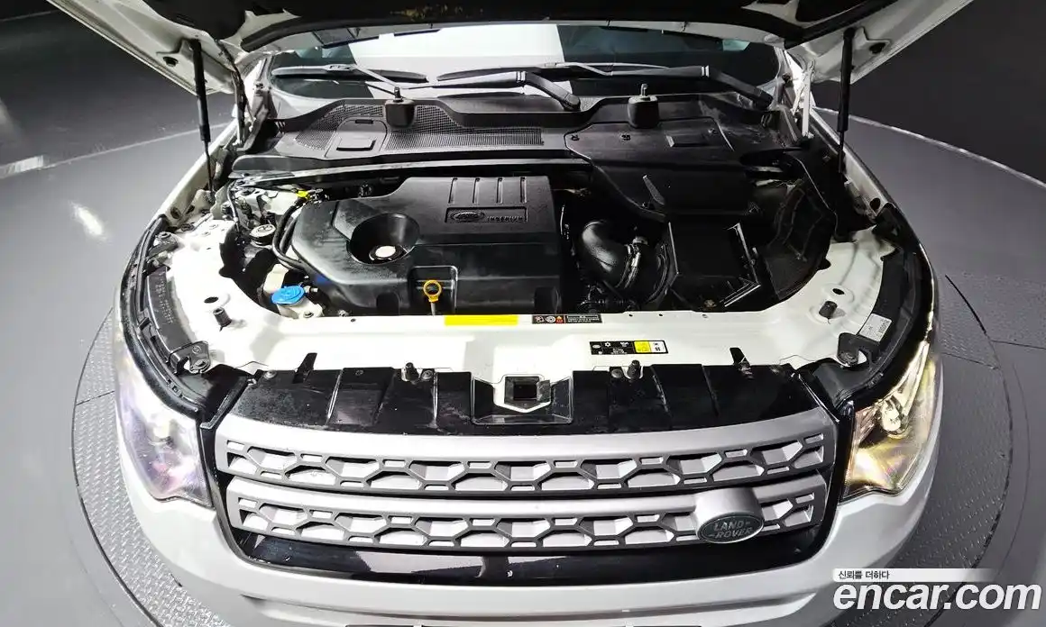 Land Rover Discovery Sport 2016 2.0 автомат (гидро), фото 6