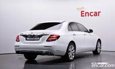 Mercedes-Benz E-Class 2016 1.9 гидро, миниатюра 2