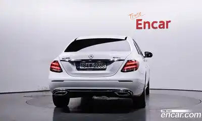Mercedes-Benz E-Class 2016 1.9 гидро, миниатюра 4