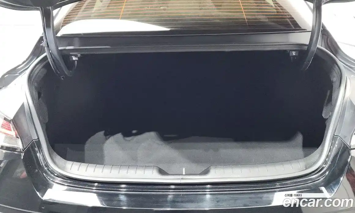 Hyundai Avante 2024 1.6 гидро, фото 25
