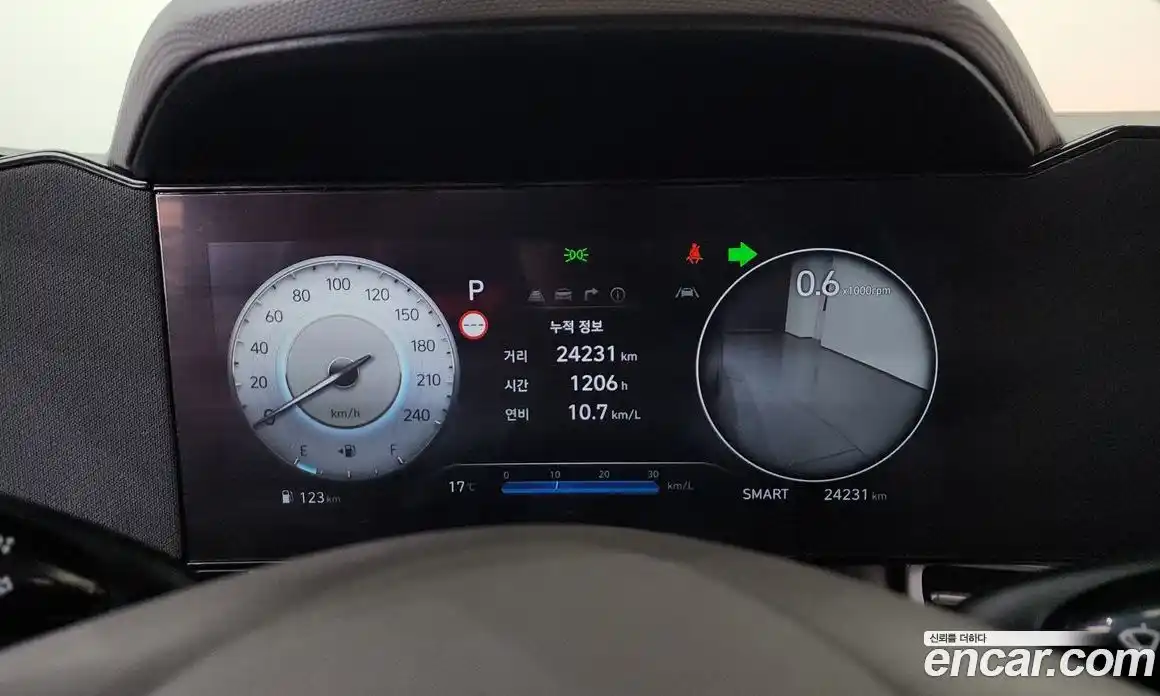 Hyundai Avante 2024 1.6 гидро, фото 26
