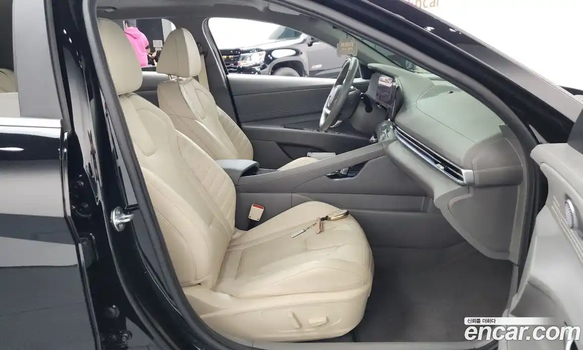 Hyundai Avante 2024 1.6 гидро, фото 28