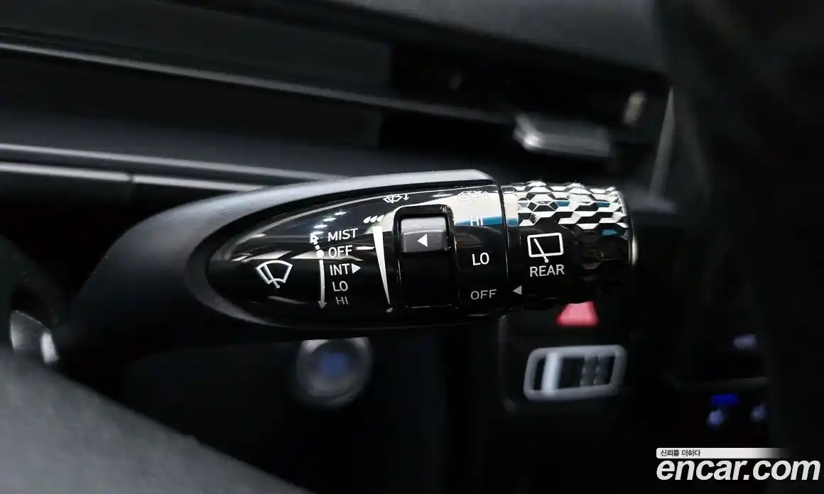 Hyundai Staria 2023 2.2 гидро, фото 22