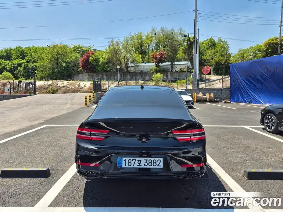 Genesis G80 2026 2.5 гидро, фото 4