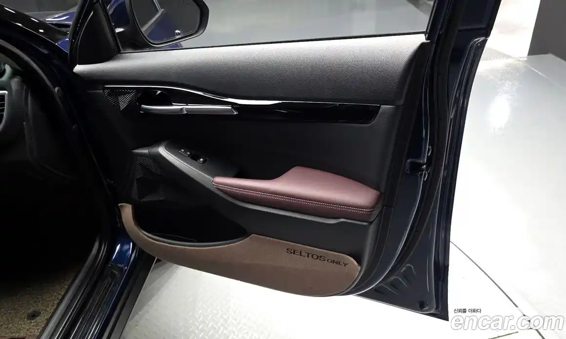Kia Seltos 2020 1.6 автомат (гидро), фото 14