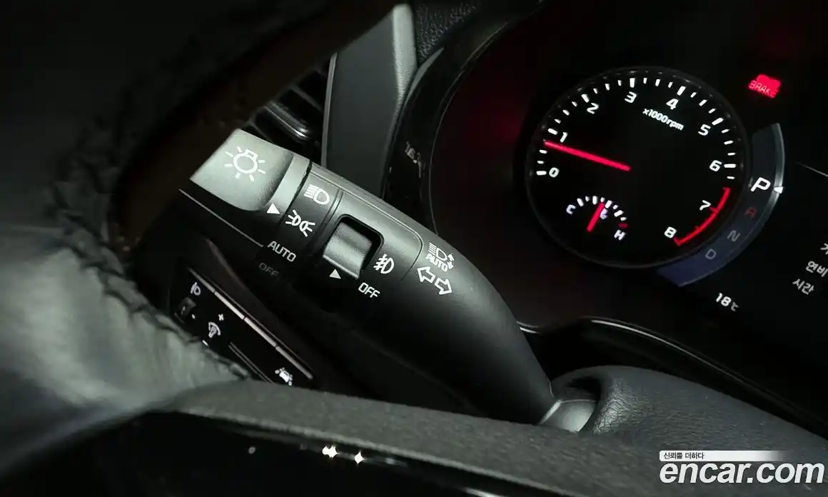 Kia Seltos 2020 1.6 автомат (гидро), фото 25