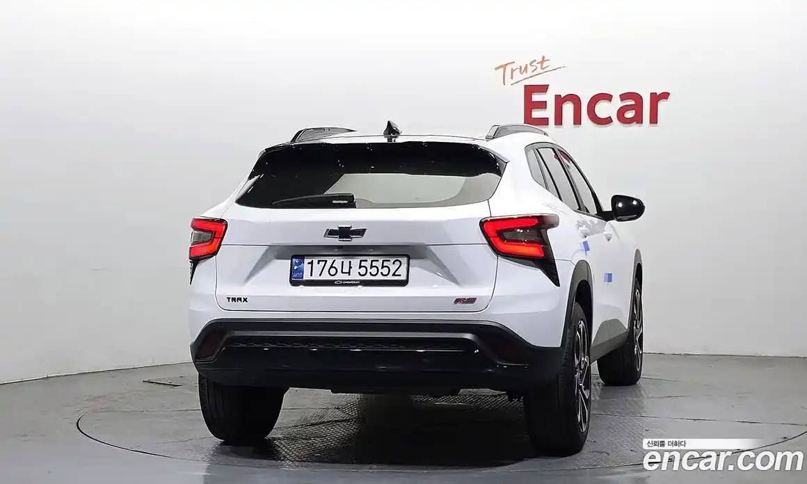 Chevrolet Trax 2023 1.2 гидро, фото 4