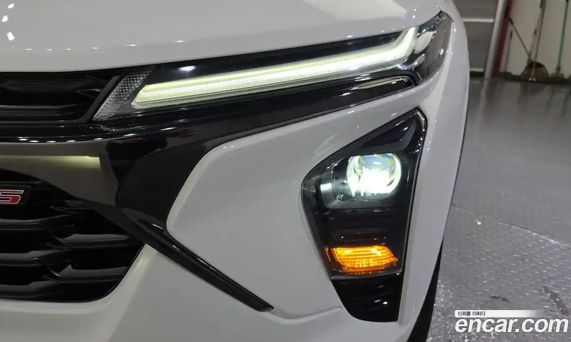 Chevrolet Trax 2023 1.2 гидро, фото 8