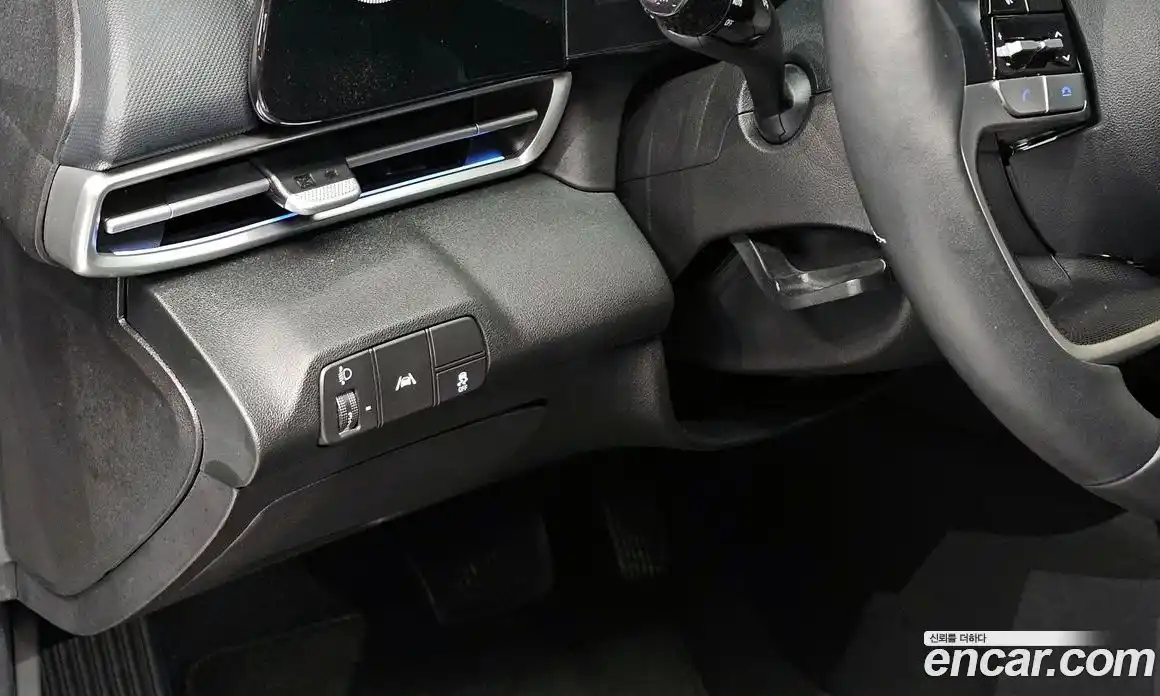 Hyundai Avante 2022 1.6 автомат (гидро), фото 17