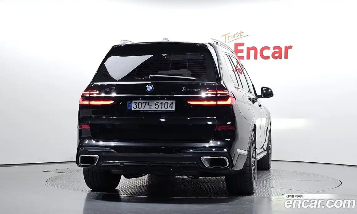 BMW X7 2025 3.0 гидро, фото 3