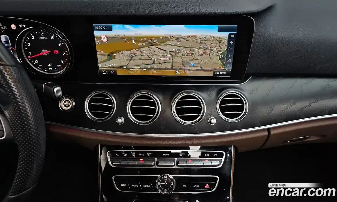 Mercedes-Benz E-Class 2017 2.0 автомат (гидро), фото 20