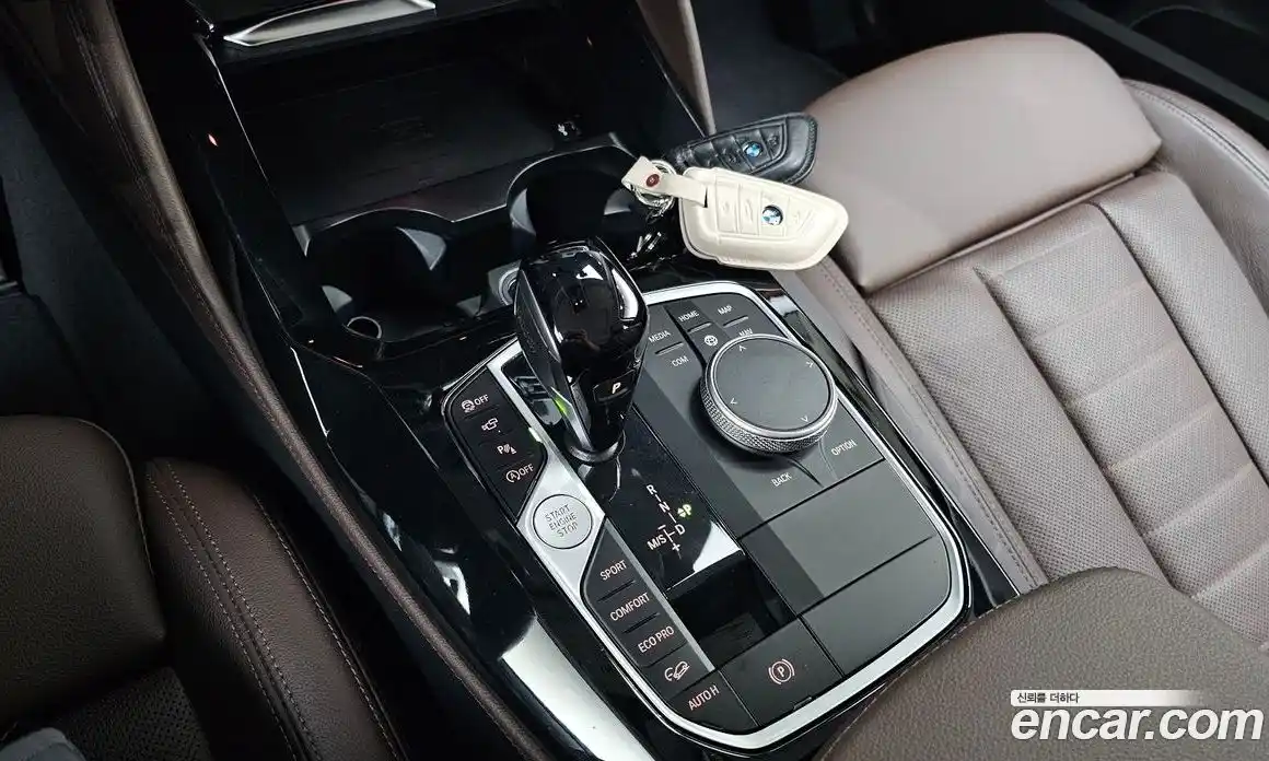 BMW X4 2025 2.0 гидро, фото 11