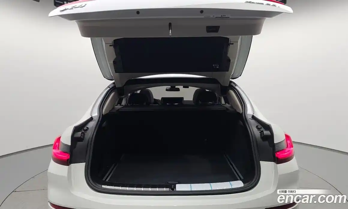 BMW X4 2025 2.0 гидро, фото 32