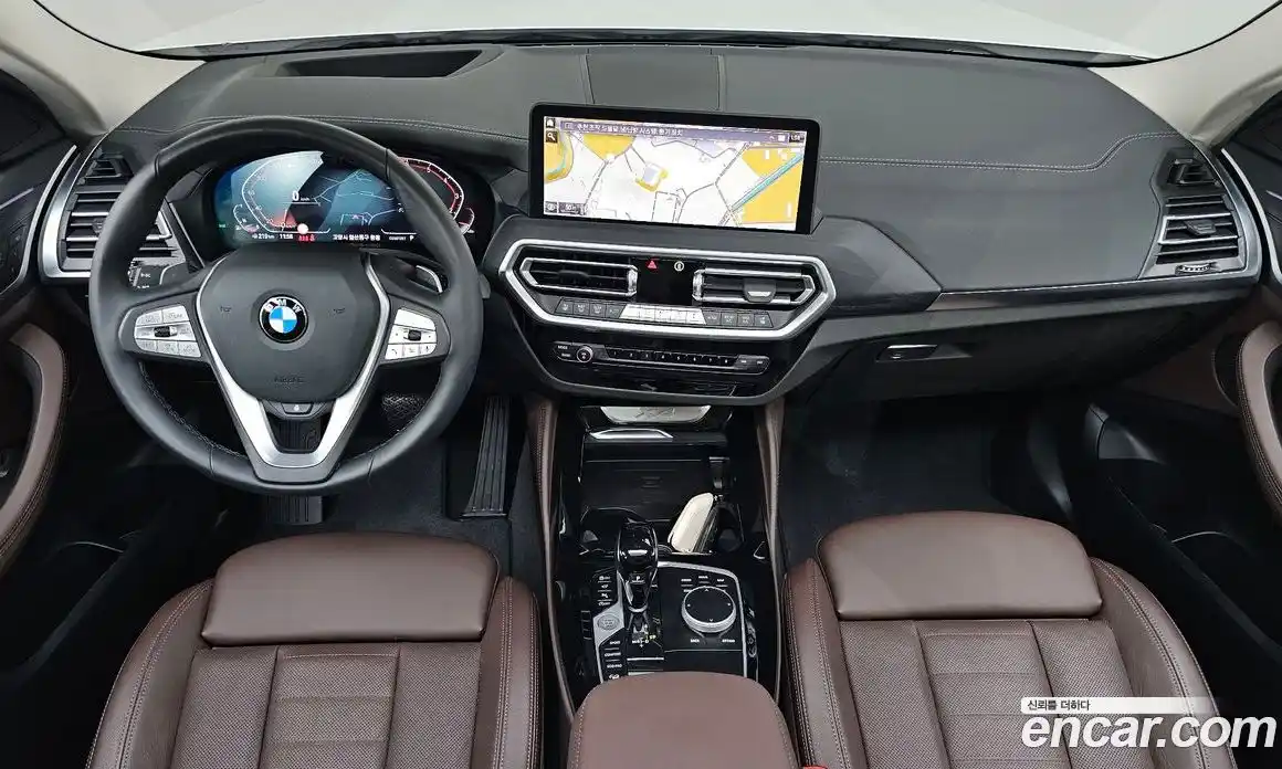 BMW X4 2025 2.0 гидро, фото 9