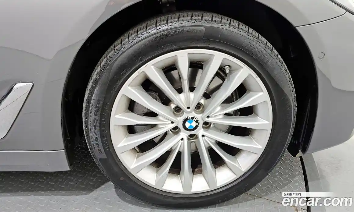 BMW 5-Series 2022 2.0 гидро, фото 7