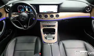 Mercedes-Benz E-Class 2023 2.0 автомат (гидро), миниатюра 10