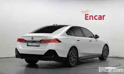 BMW 5-Series 2025 2.0 гидро, миниатюра 2