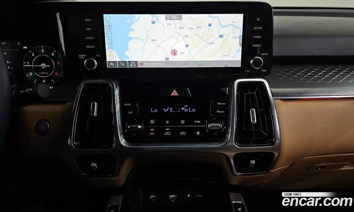 Kia Sorento 2022 2.2 гидро, фото 20