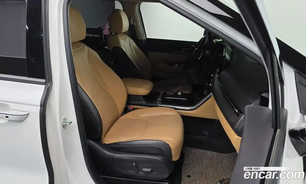 Kia Carnival 2021 2.2 автомат (гидро), фото 16