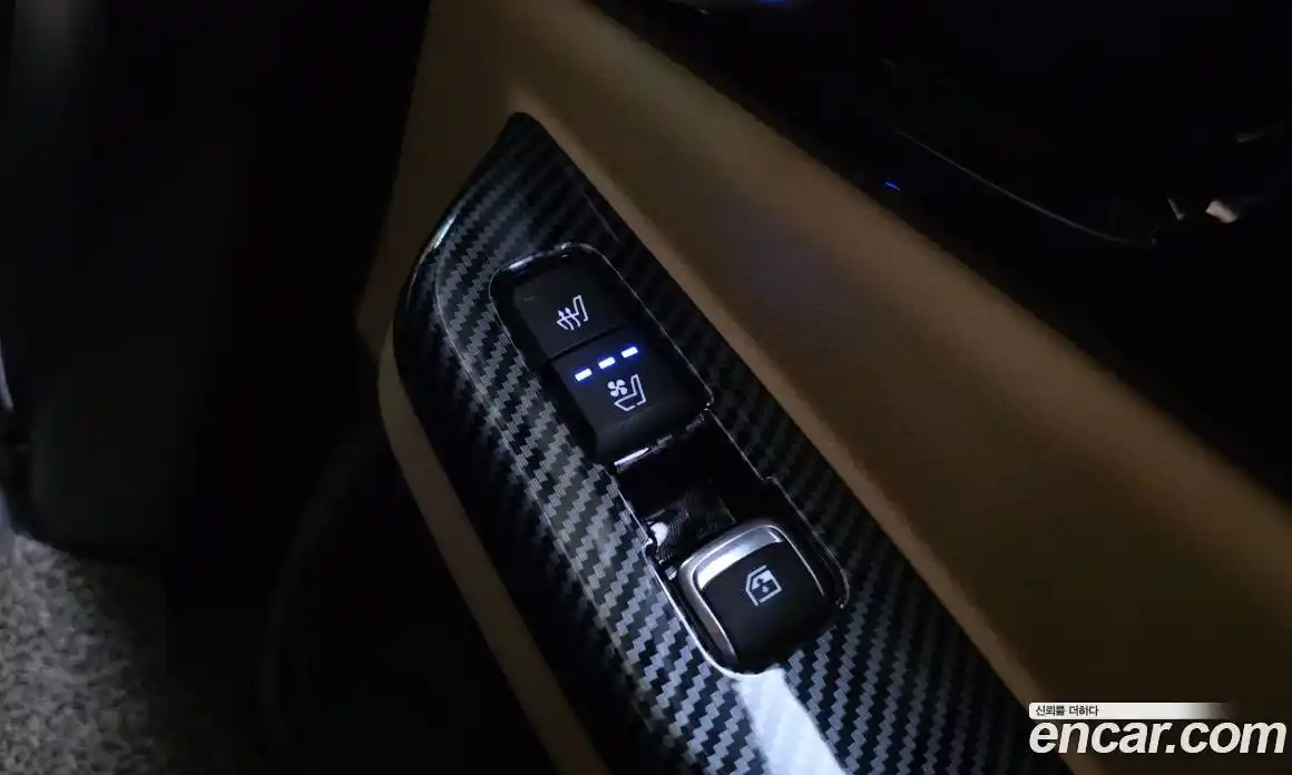 Kia Carnival 2021 2.2 автомат (гидро), фото 23