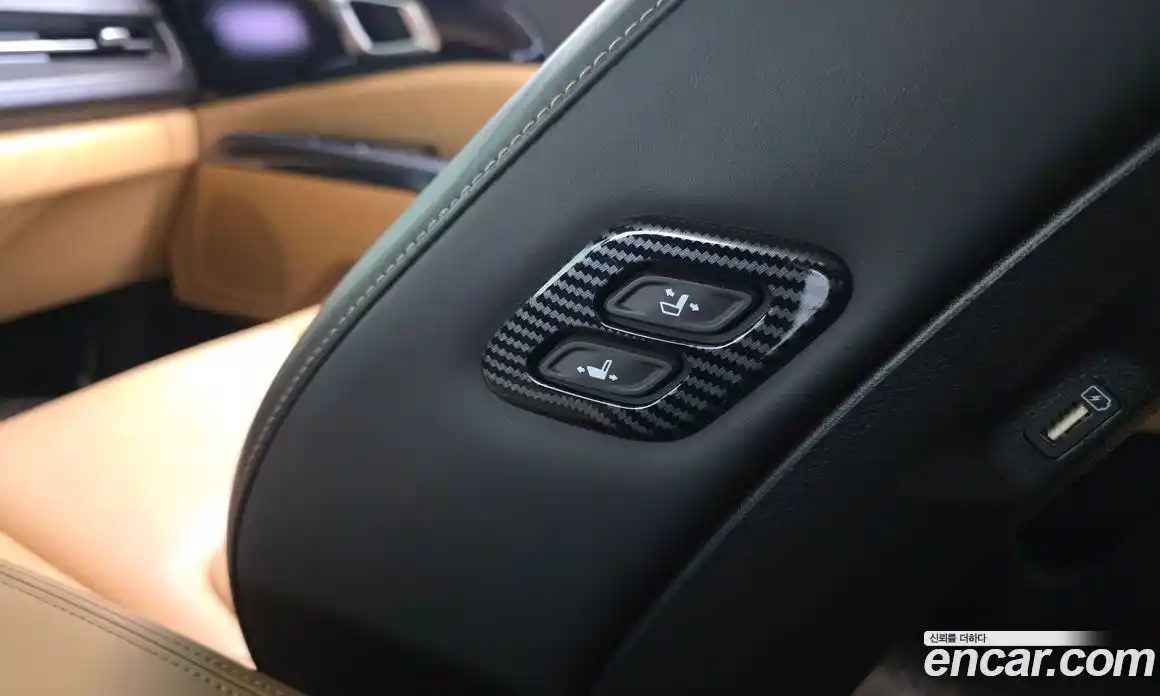 Kia Carnival 2021 2.2 автомат (гидро), фото 28