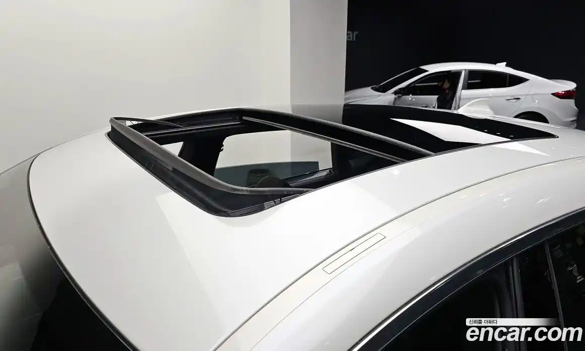 BMW 6-Series 2023 3.0 гидро, фото 16