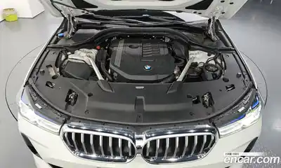 BMW 6-Series 2023 3.0 гидро, миниатюра 6