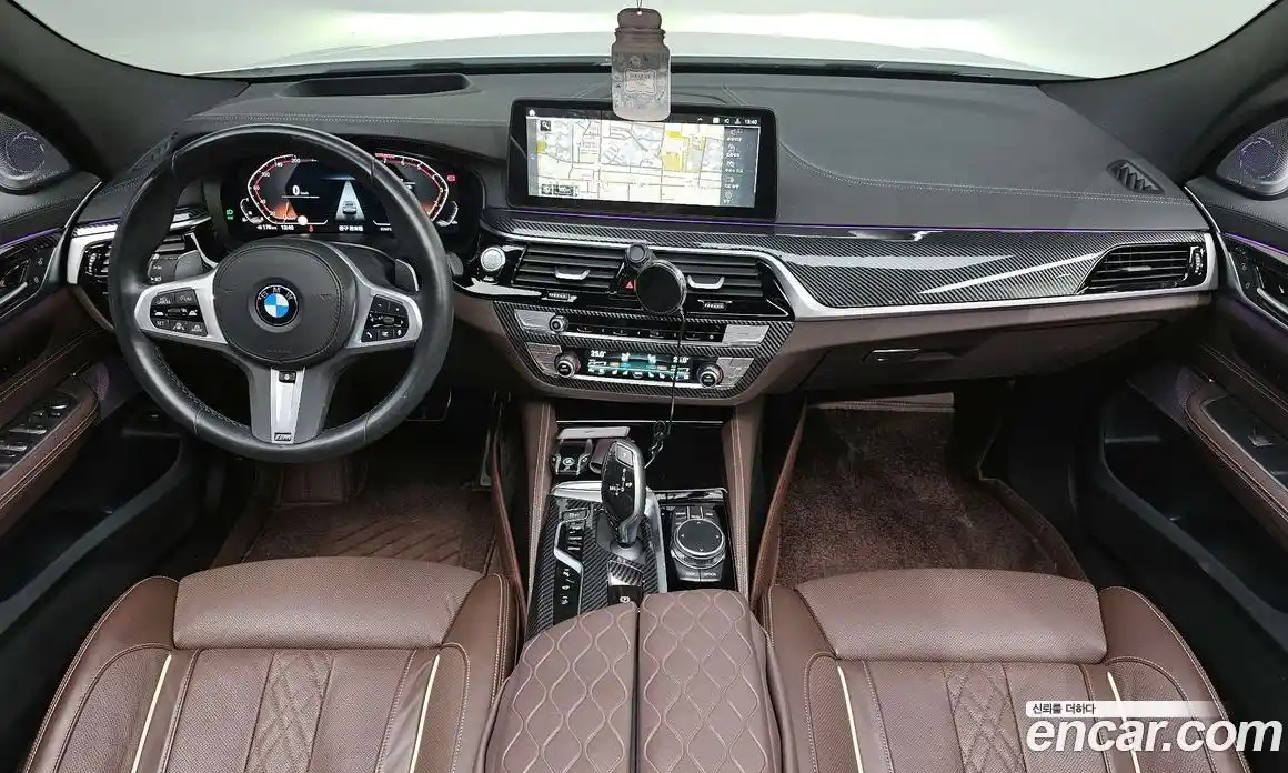BMW 6-Series 2023 3.0 гидро, фото 7