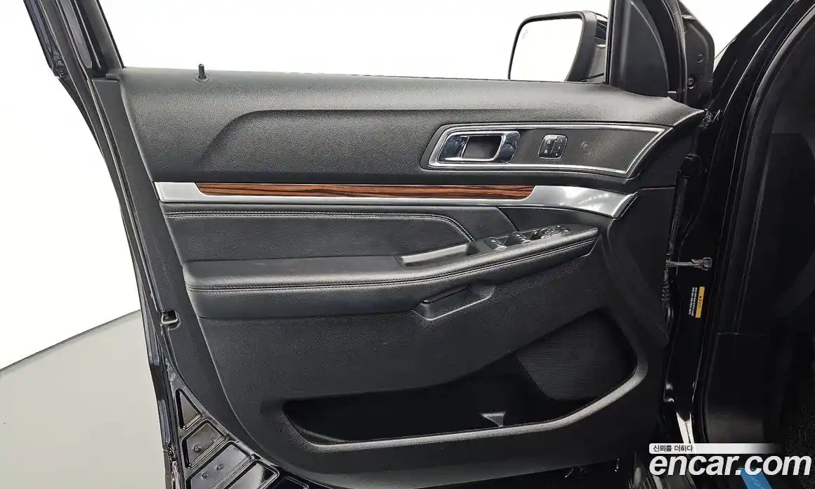 Ford Explorer 2017 2.3 автомат (гидро), фото 14