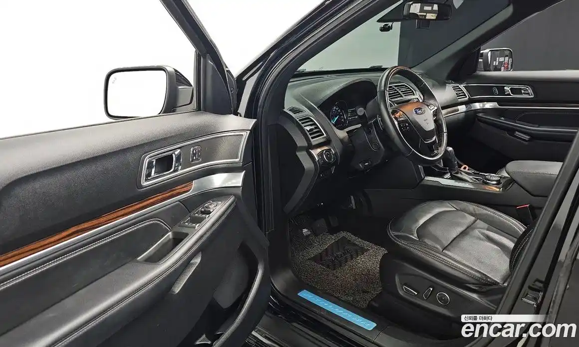 Ford Explorer 2017 2.3 автомат (гидро), фото 17