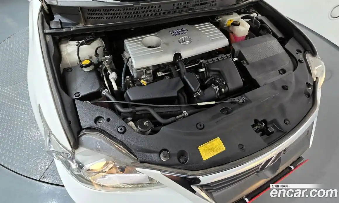 Lexus CT200h 2014 1.8 гидро, фото 6