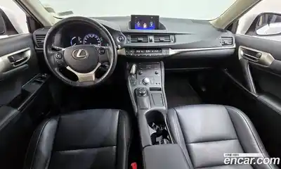 Lexus CT200h 2014 1.8 гидро, миниатюра 7