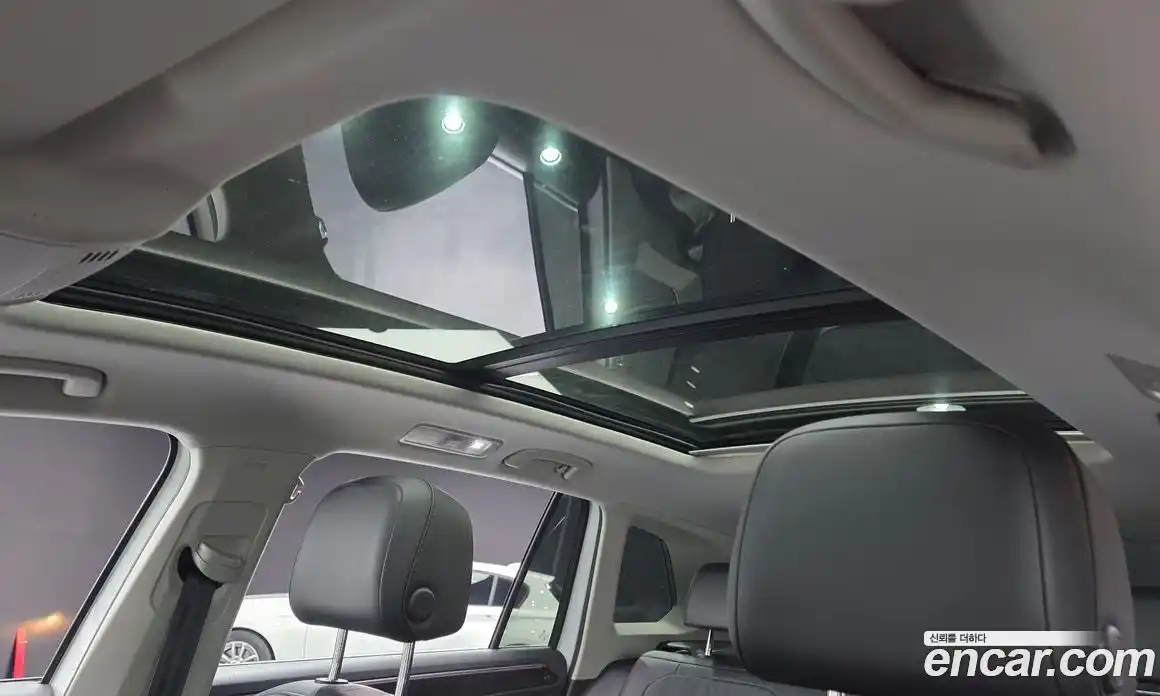 Volkswagen Tiguan 2022 2.0 автомат (гидро), фото 22