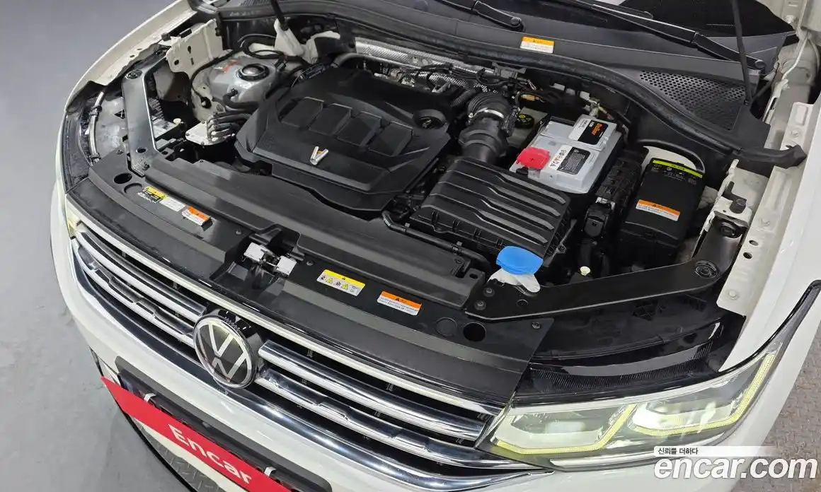 Volkswagen Tiguan 2022 2.0 автомат (гидро), фото 6