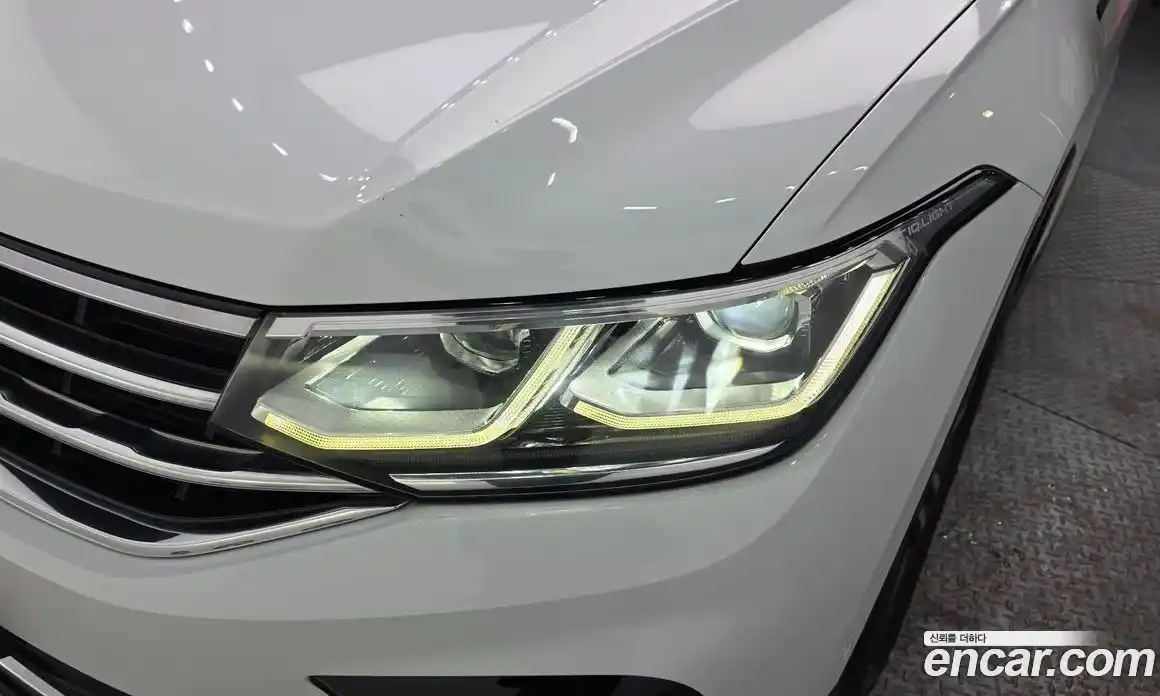 Volkswagen Tiguan 2022 2.0 автомат (гидро), фото 8