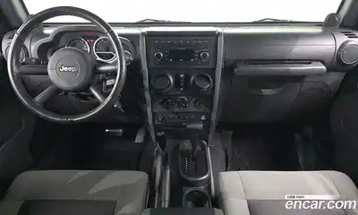 Jeep Wrangler 2010 2.8 автомат (гидро), миниатюра 7