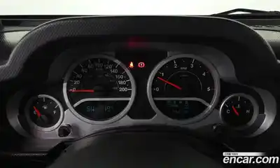 Jeep Wrangler 2010 2.8 автомат (гидро), миниатюра 8