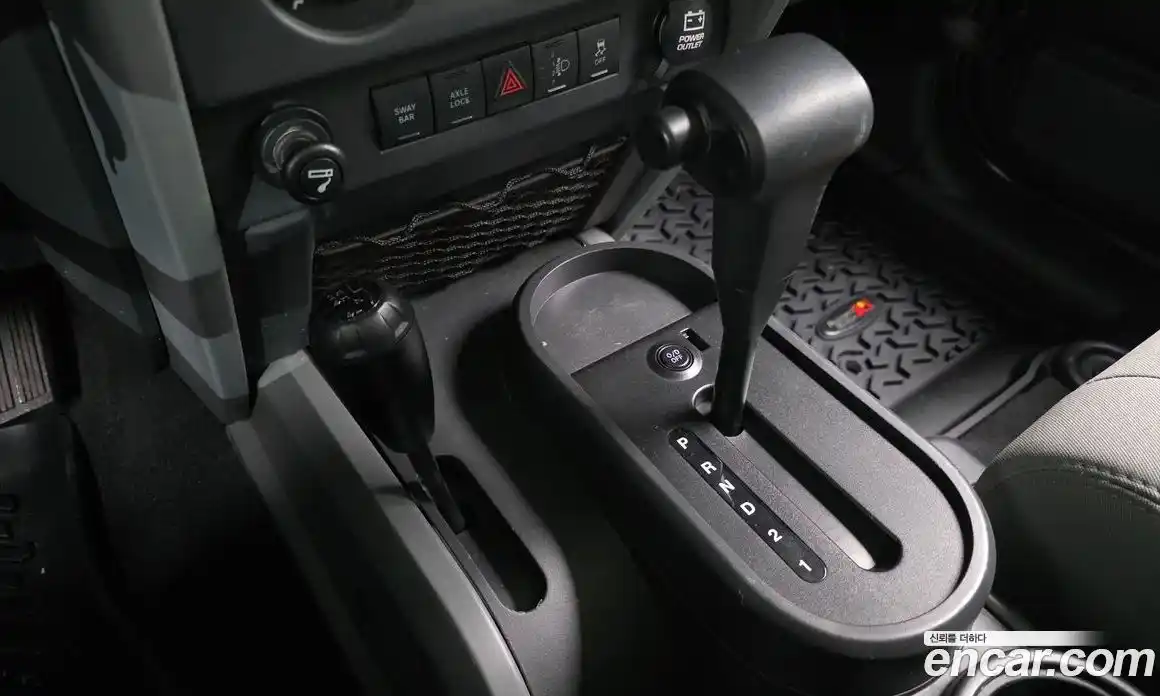 Jeep Wrangler 2010 2.8 автомат (гидро), фото 9