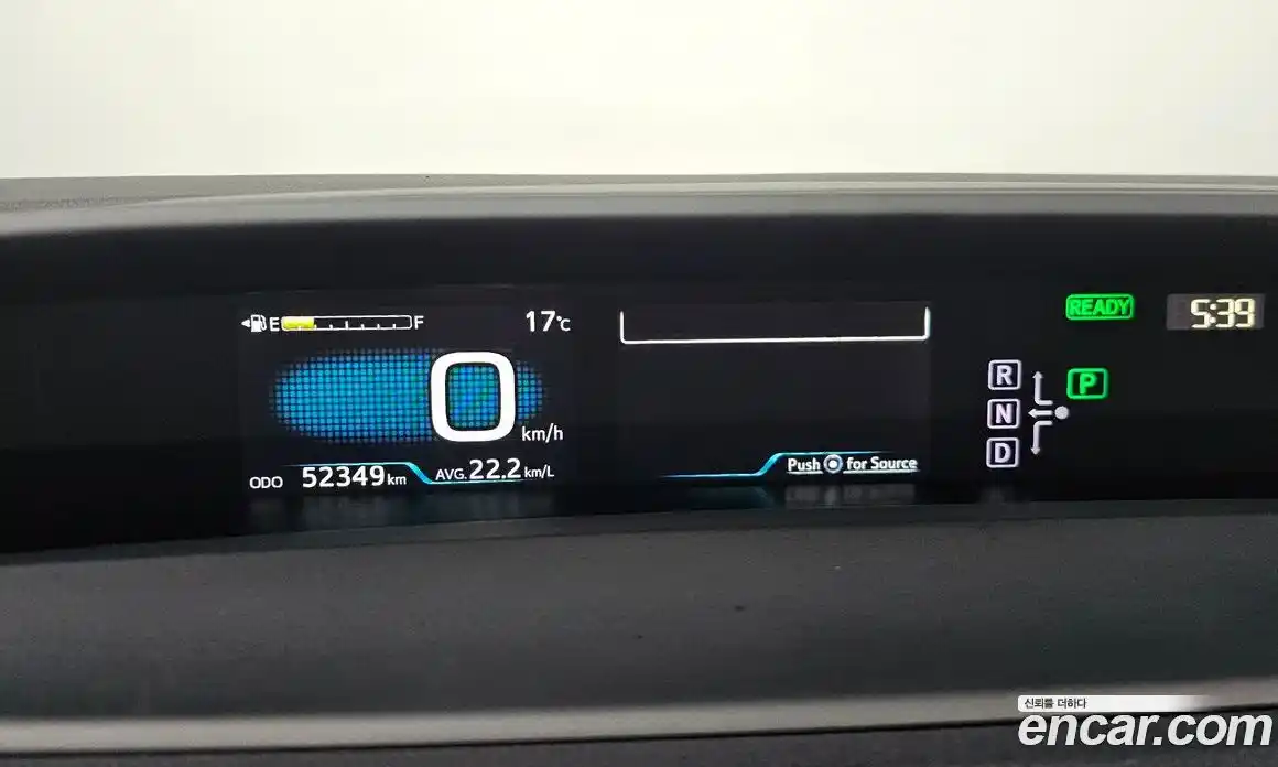 Toyota Prius 2017 1.8 гидро, фото 11