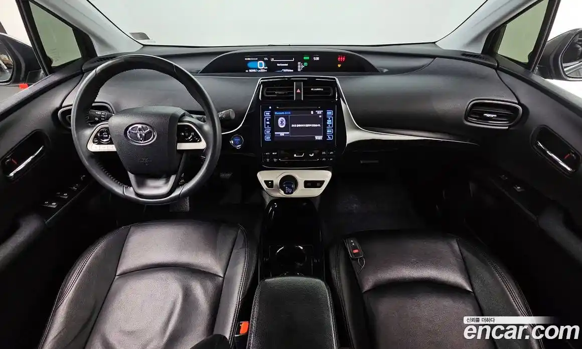 Toyota Prius 2017 1.8 гидро, фото 10