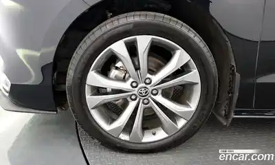 Toyota Sienna 2025 2.5 гидро, миниатюра 5