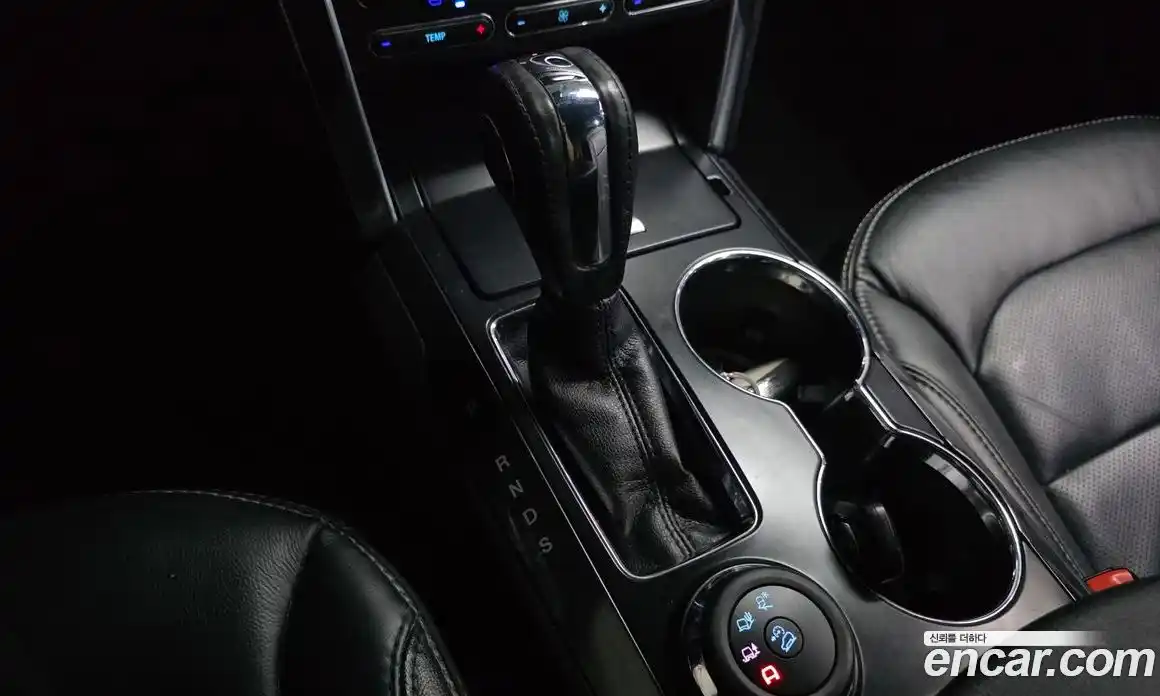 Ford Explorer 2019 2.3 автомат (гидро), фото 9
