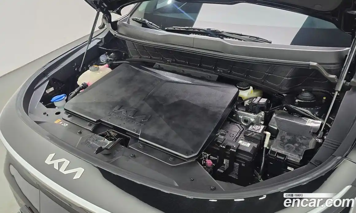Kia Niro 2023 0.2 гидро, фото 6