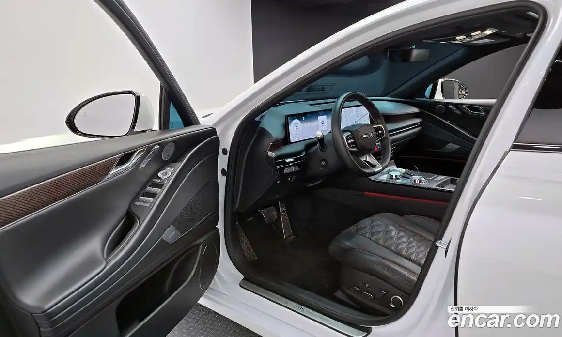 Genesis G80 2024 2.5 гидро, фото 13