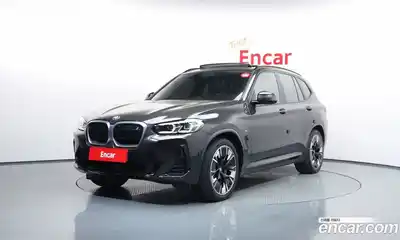 BMW iX3, 2022